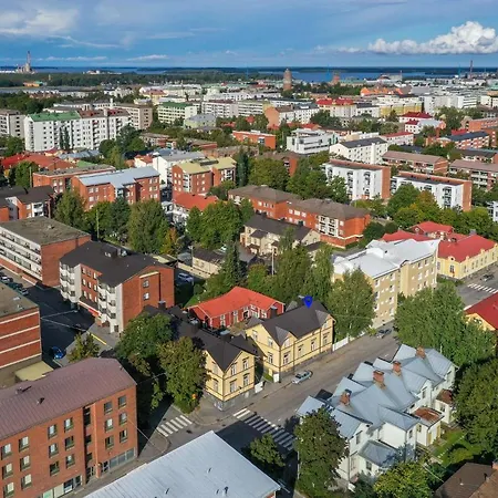 Апартаменты Self-service 10 Min From Bus-&railway Station, Free Bike! *