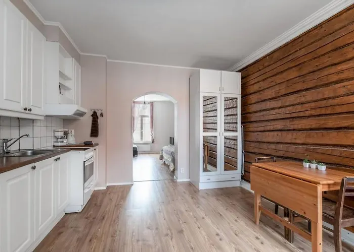 Апартаменты Self-service 10 Min From Bus-&railway Station, Free Bike! *